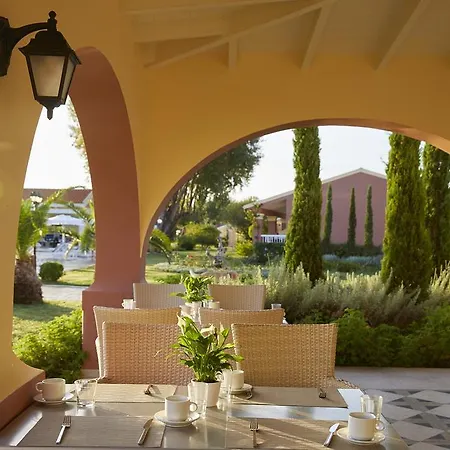 Appart hôtel Capo Di Corfu 5*